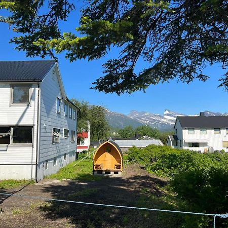 Stetind Hostel ナルヴィク エクステリア 写真